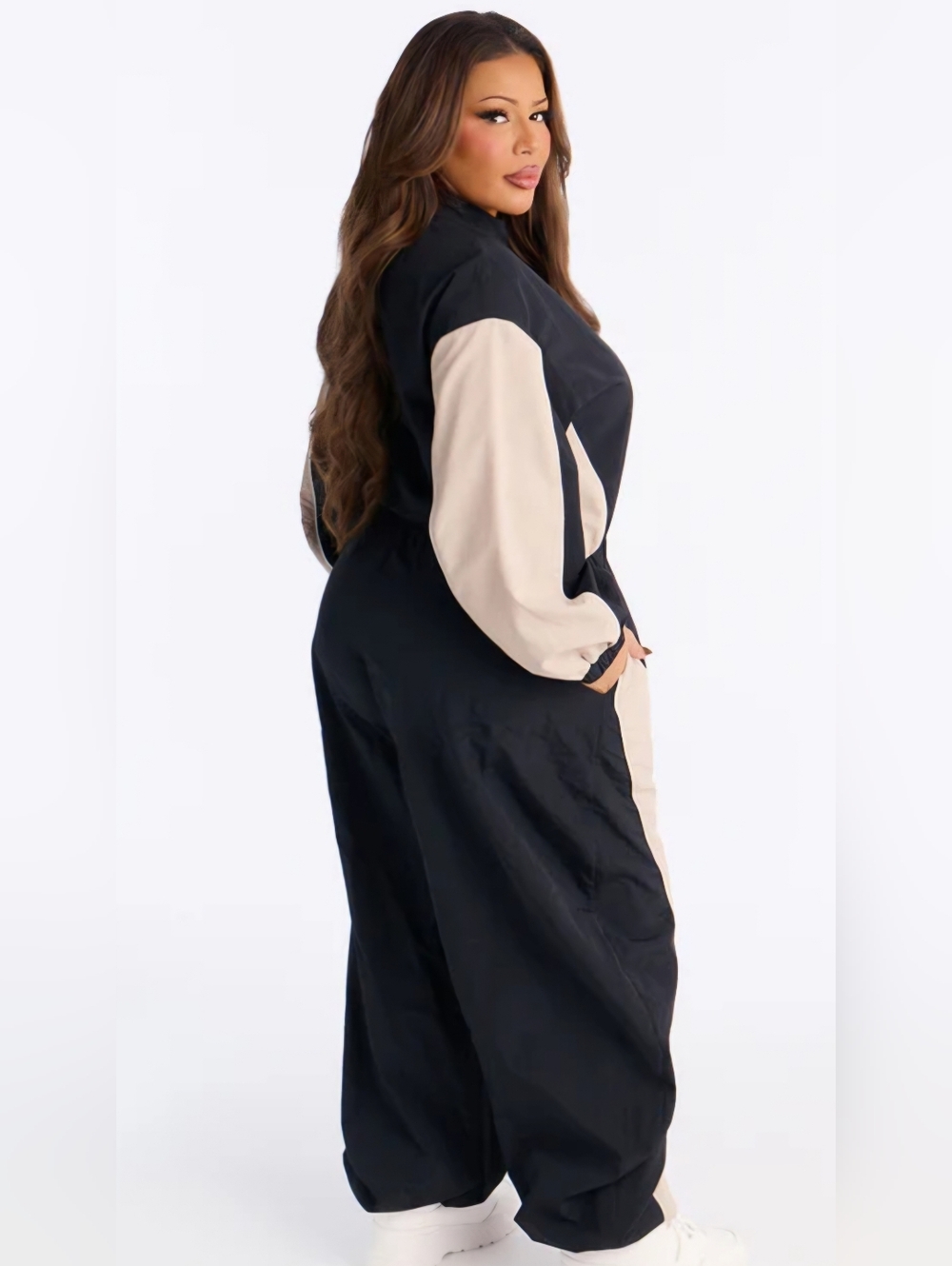 Jumpsuit Windbreaker Style - Picture 4 of 6